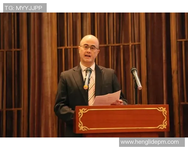 世界足坛巨星开口说汉语展现语言魅力与跨文化交流风采