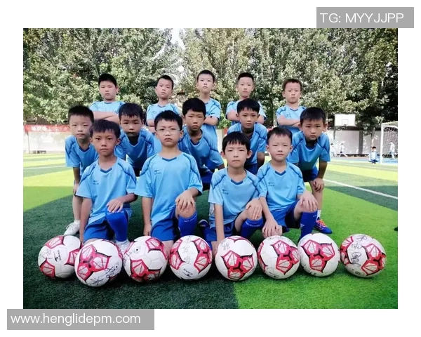 从贫困家庭到绿茵场传奇这些足球巨星如何用汗水书写自己的逆袭人生 从贫困家庭到绿茵场传奇这些足球巨星如何用汗水书写自己的逆袭人生